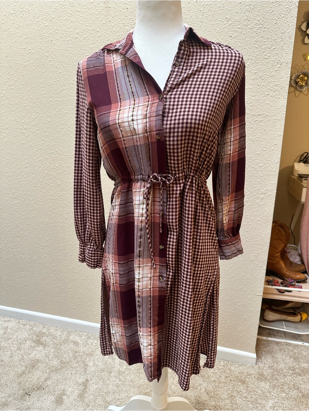 Cato Women’s Size XS Burgundy Plaid Patchwork Button Up Shirt Dress Tie-Waist